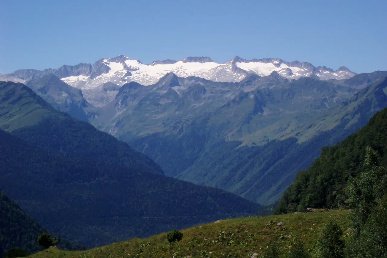 Paisaje de montaña: Aneto