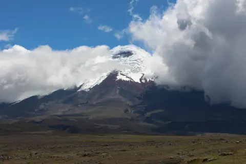 Mountain landscape: Cotopaxi