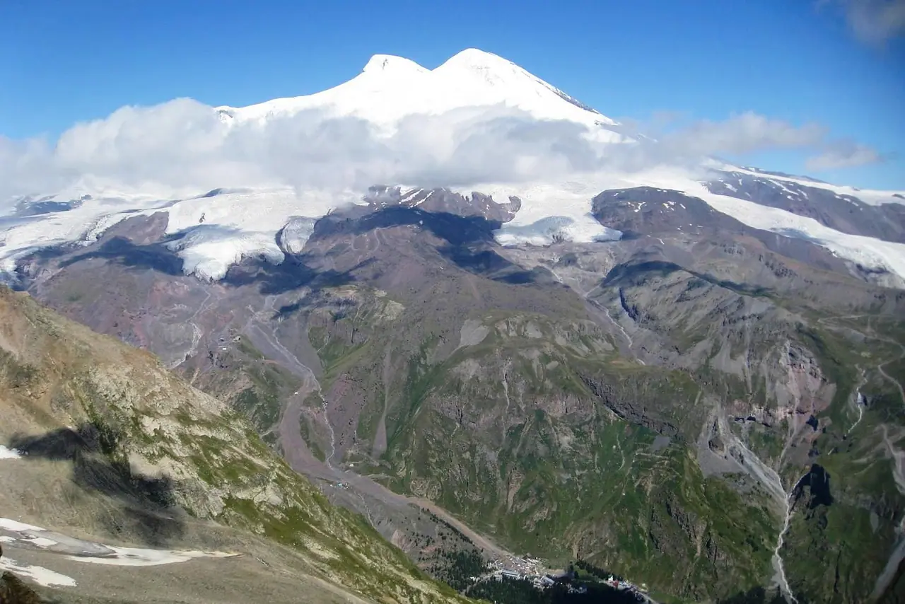 Paisaje de montaña: Elbrus