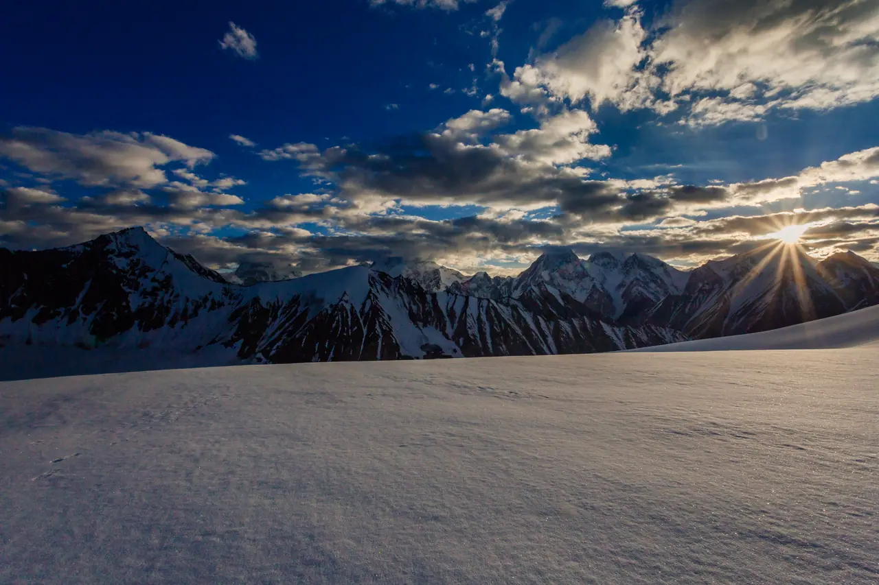 Paysage de montagne : Gasherbrum II