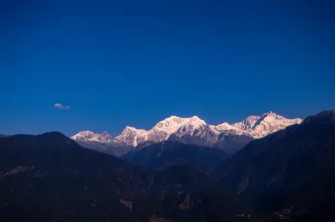 Mountain landscape: Kangchenjunga