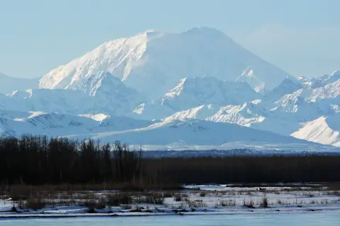 Mountain landscape: Mount Foraker