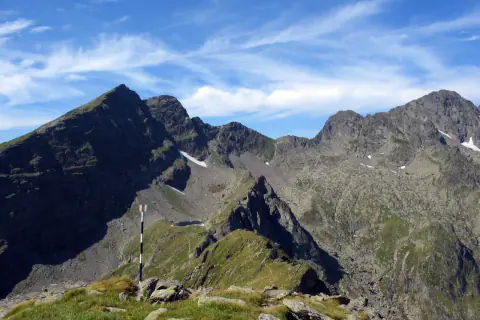 Paisaje de montaña: Negoiu