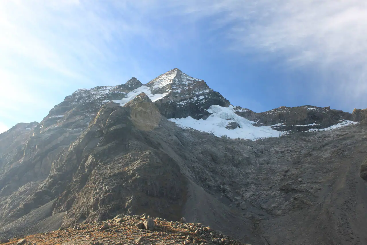 पर्वतीय परिदृश्य: Pico Cristóbal Colón