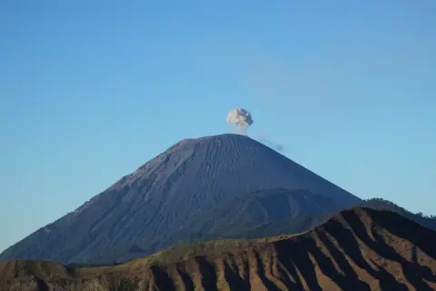 Paisaje de montaña: Semeru